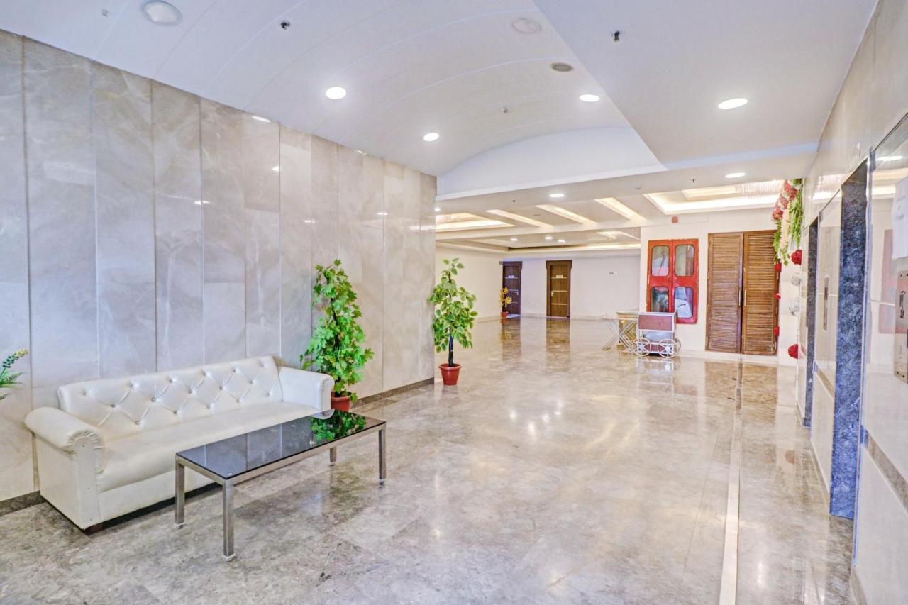 Hotel Oyo Townhouse 484 Sanskriti à Delhi  Extérieur photo